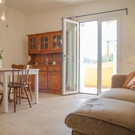 Διαμέρισμα Corbezzolo - Spiaggia 5Min & Terrazza Relax Brunella