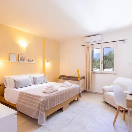 5min Budoni - Con Ampia Veranda Relax Appartamento *